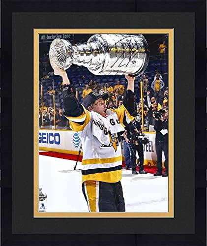 Рамниот Jејк Генцел Питсбург Пингвини 2017 Шампиони на Стенли Купот автограмираше 16 „x 20“ кревање фотографија - автограмирани