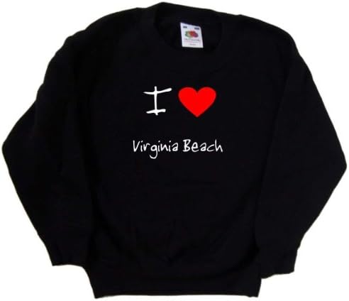 Сакам срцев дуксер на плажа во Вирџинија, црна облека